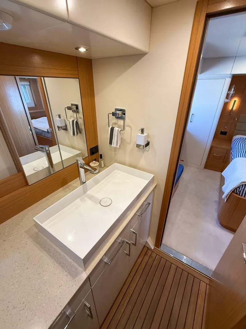 Slide: The Image of Sirena 58 Coupe 2020 - 5715366