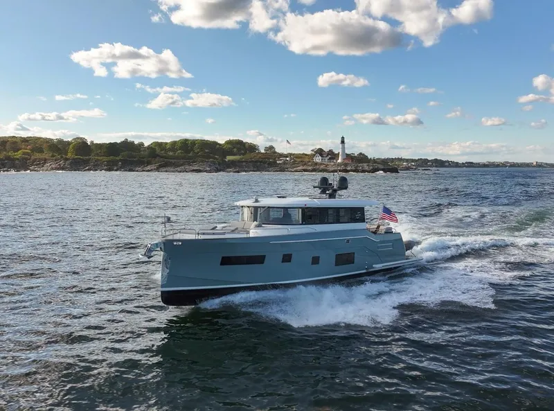 Slide: The Image of Sirena 58 Coupe 2020 - 5715318