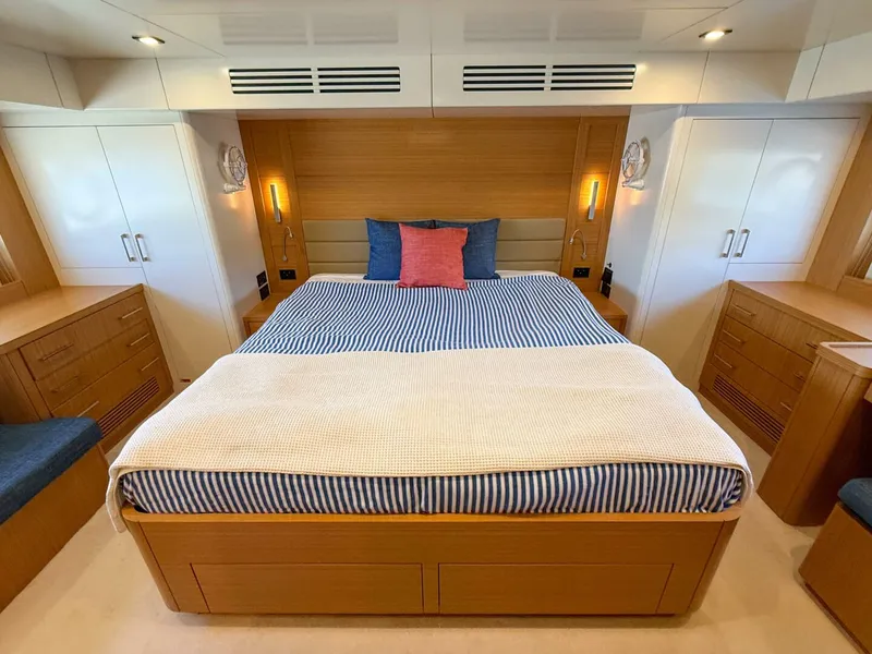 Slide: The Image of Sirena 58 Coupe 2020 - 5715320