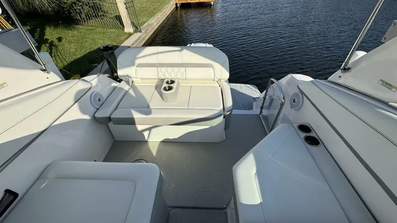 Slide: The Image of 2022 Regal 26 XO - 5715481