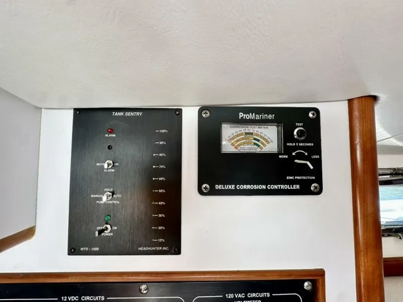 Slide: The Image of Lyman-Morse Monhegan 38 - Twin Jet 2006 - 5715805