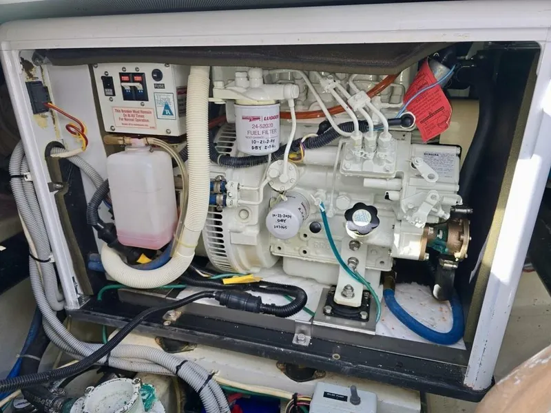 Slide: The Image of Lyman-Morse Monhegan 38 - Twin Jet 2006 - 5715834