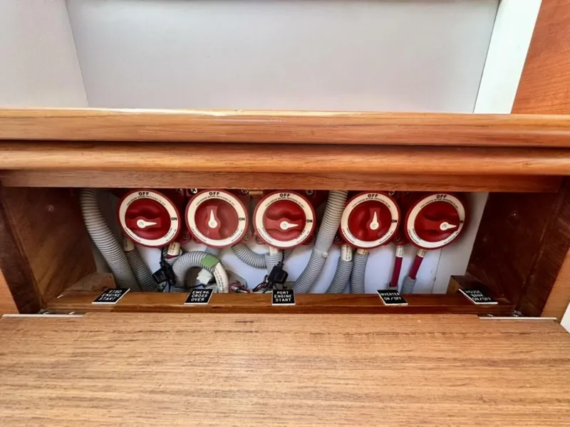 Slide: The Image of Lyman-Morse Monhegan 38 - Twin Jet 2006 - 5715844