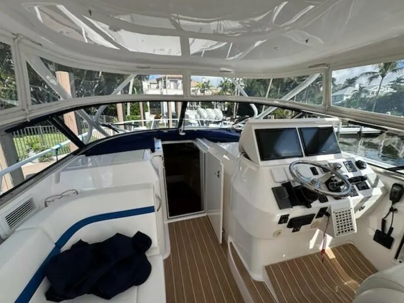 Slide: The Image of 2019 Intrepid 430 Sport Yacht SAGA - 5715992