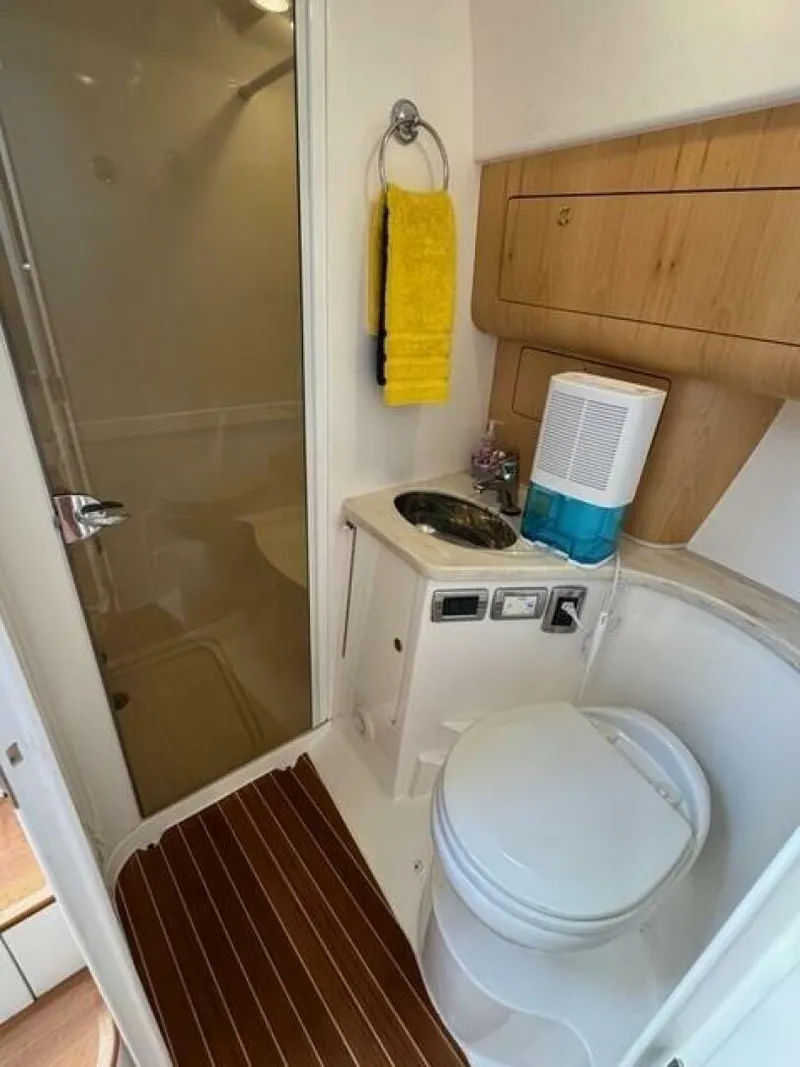 Slide: The Image of Intrepid 430 Sport Yacht 2019 - 5781725