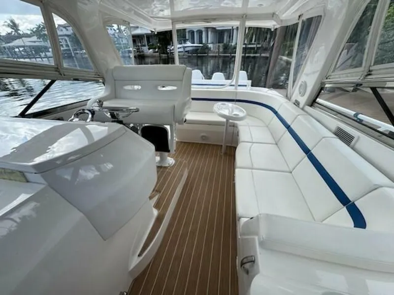 Slide: The Image of 2019 Intrepid 430 Sport Yacht SAGA - 5715993