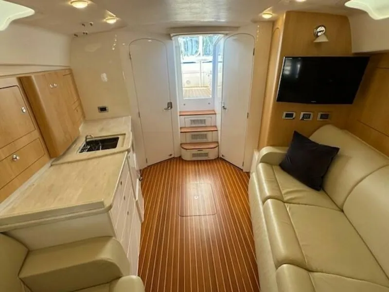 Slide: The Image of 2019 Intrepid 430 Sport Yacht SAGA - 5715996