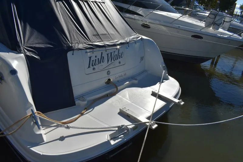 Slide: The Image of Sea Ray 390 Sundancer 2005 - 5715923