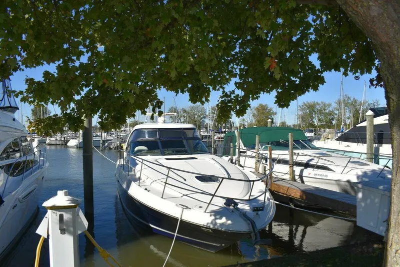 Slide: The Image of Sea Ray 390 Sundancer 2005 - 5715915