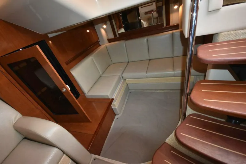 Slide: The Image of Sea Ray 390 Sundancer 2005 - 5715954