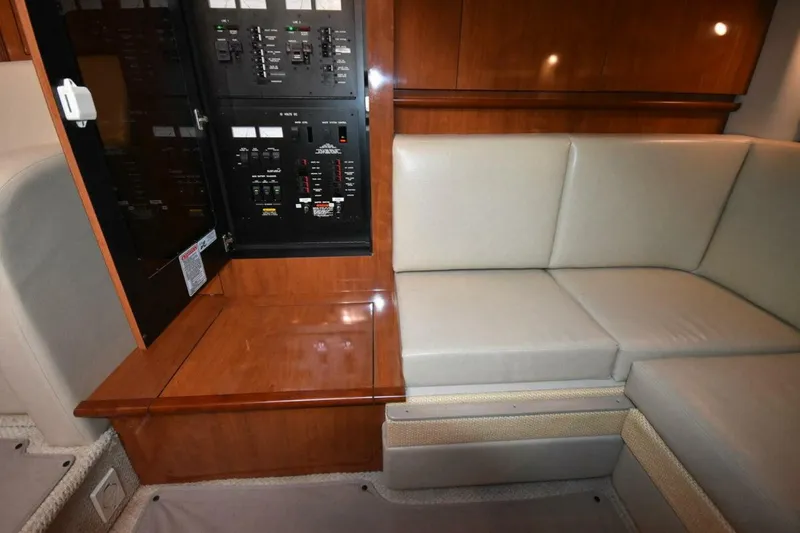 Slide: The Image of Sea Ray 390 Sundancer 2005 - 5715956