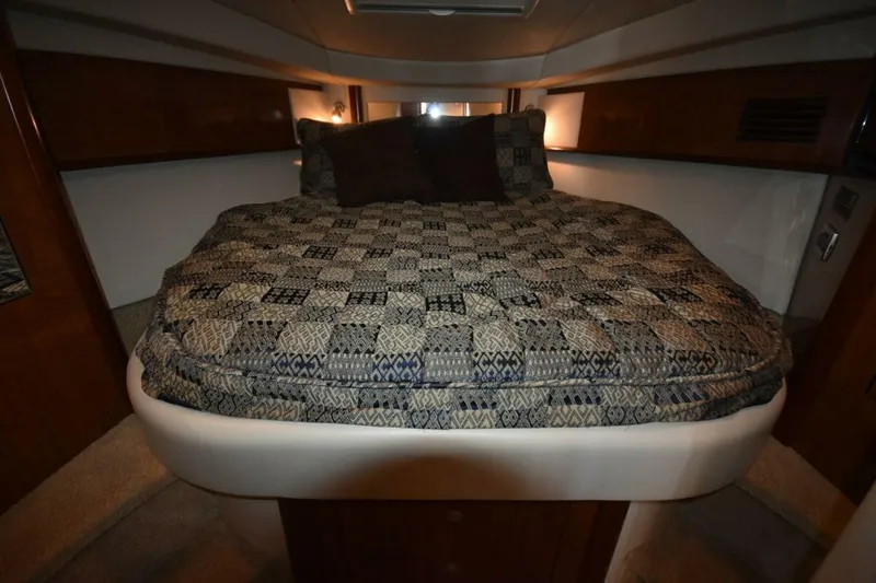 Slide: The Image of Sea Ray 390 Sundancer 2005 - 5715959