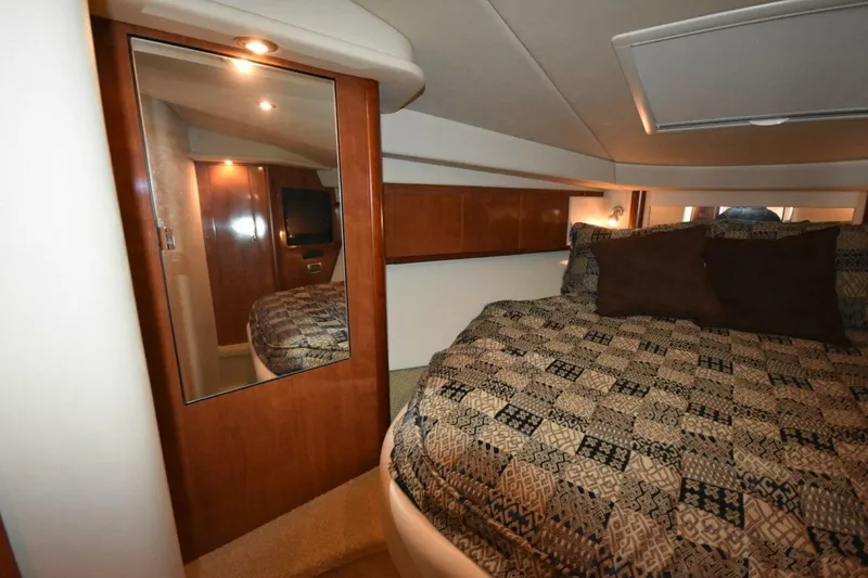 Slide: The Image of Sea Ray 390 Sundancer 2005 - 5715961