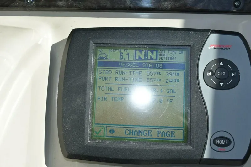 Slide: The Image of Sea Ray 390 Sundancer 2005 - 5715932