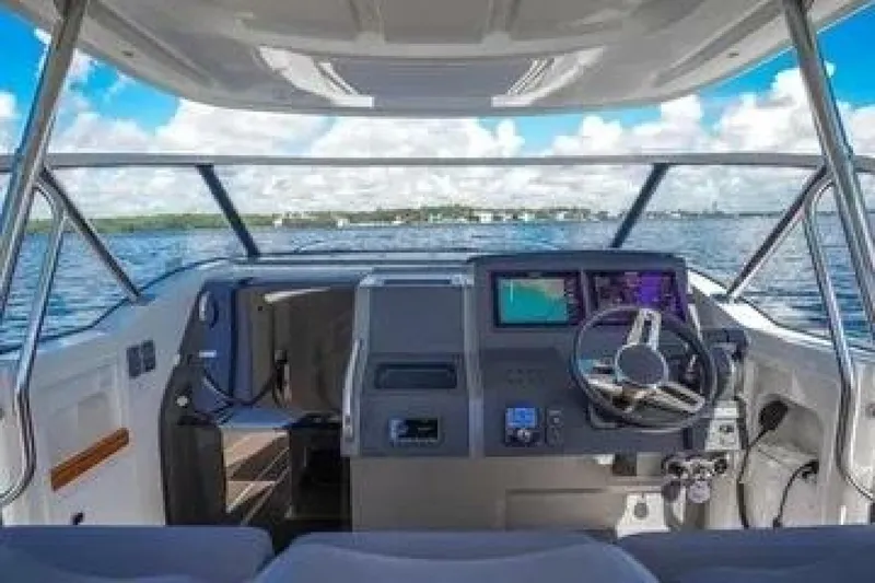 Slide: The Image of Nimbus T11 2022 - 5716090