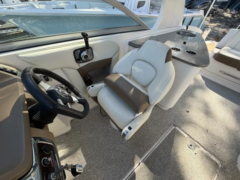 Slide: The Image of Chaparral 284 Sunesta 2013 - 5716224