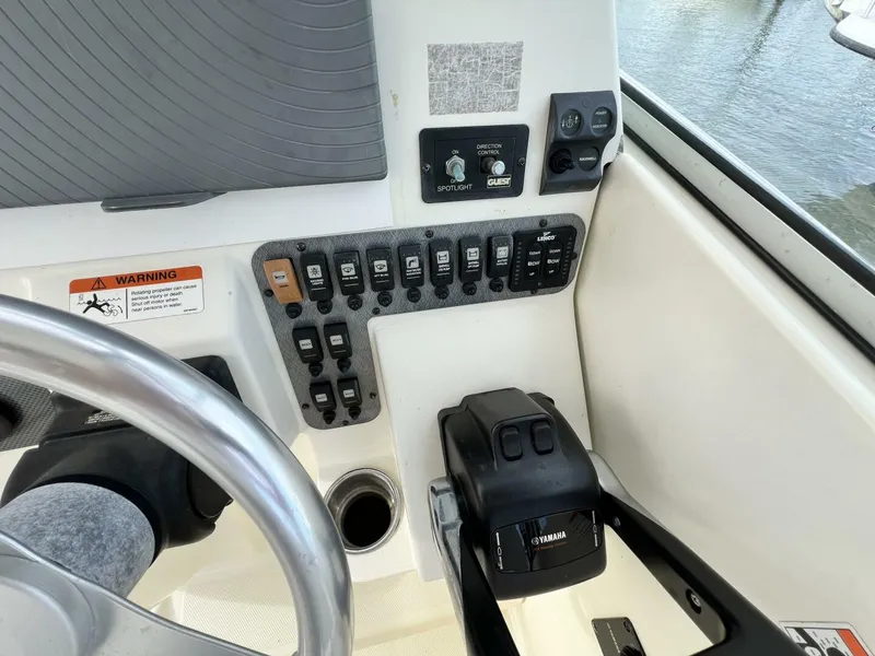 Slide: The Image of Hydra-Sports 2900 VX 2007 - 5716528