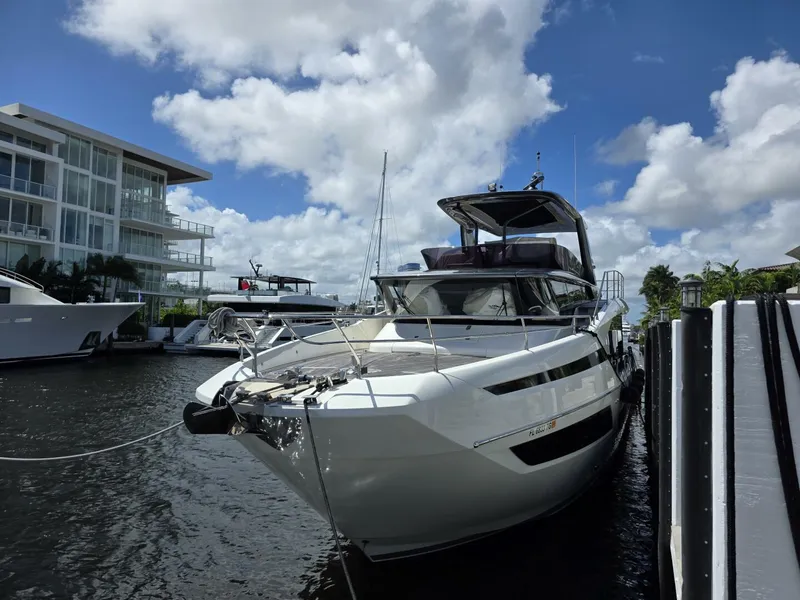 Slide: The Image of Prestige X70 2022 - 5831868