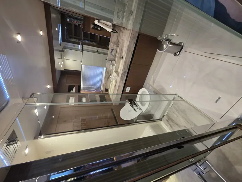 Slide: The Image of Prestige X70 2022 - 5831875