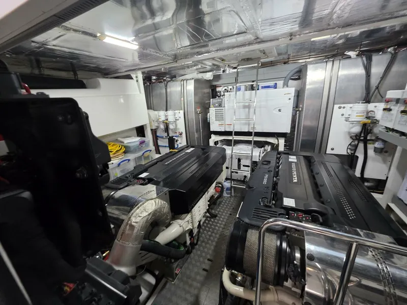 Slide: The Image of Prestige X70 2022 - 5831886