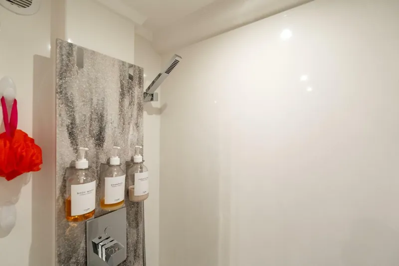 Slide: The Image of Prestige X70 2022 - 5831921