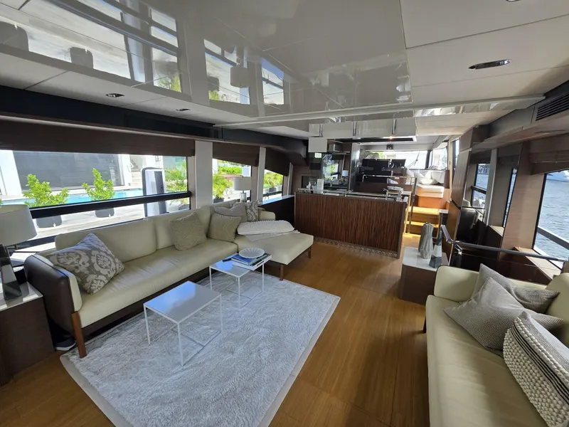 Slide: The Image of Prestige X70 2022 - 5831871