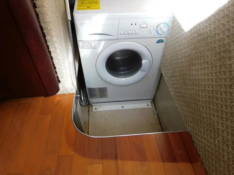 Slide: The Image of Sea Ray 44 Sedan Bridge 2008 - 5719400