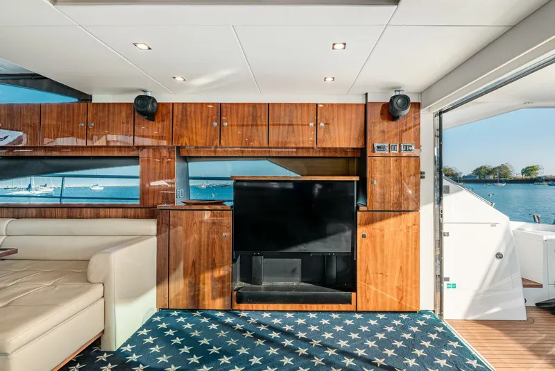 Slide: The Image of Fairline 65 Squadron 2011 - 5791325