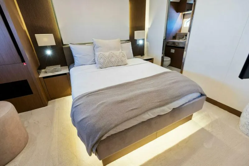 Slide: The Image of 2021 X70 Prestige - Infinity - VIP Stateroom - 5716998