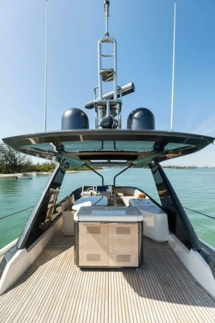 Slide: The Image of 2021 X70 Prestige - Infinity - Flybridge - 5717018