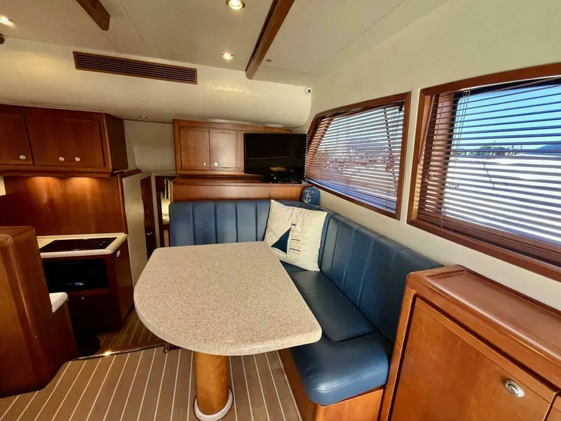 Slide: The Image of Bertram 390 Convertable 2006 - 5770593