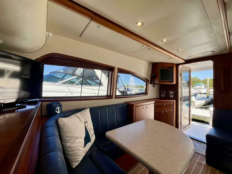 Slide: The Image of Bertram 390 Convertable 2006 - 5770594