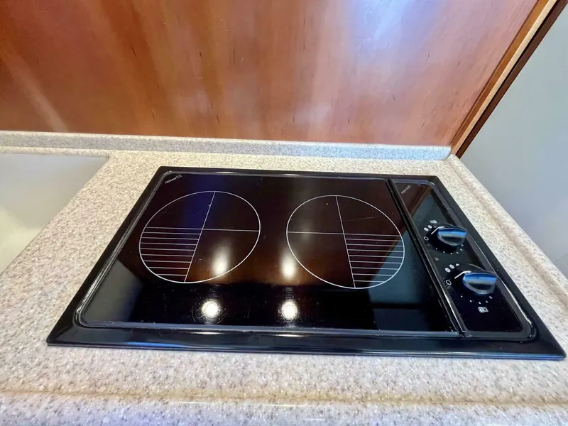 Slide: The Image of Bertram 390 Convertable 2006 - 5770598