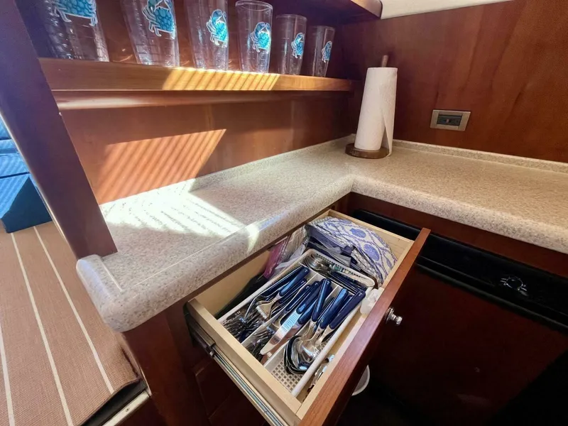 Slide: The Image of Bertram 390 Convertable 2006 - 5770599