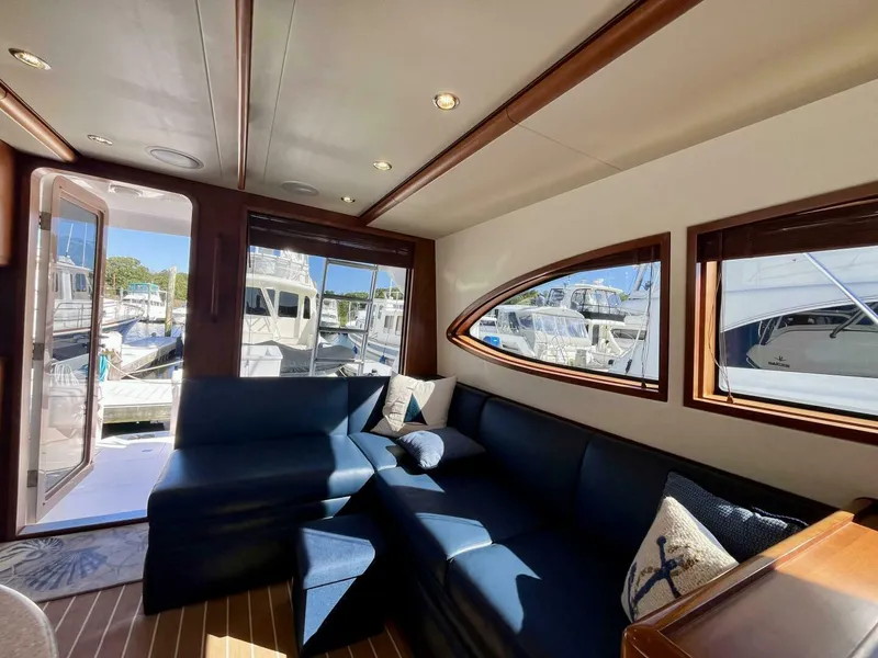 Slide: The Image of Bertram 390 Convertable 2006 - 5770607