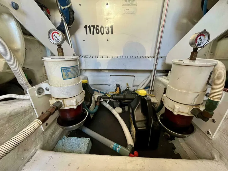 Slide: The Image of Bertram 390 Convertable 2006 - 5770668