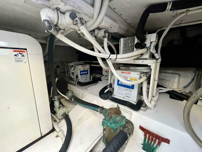 Slide: The Image of Bertram 390 Convertable 2006 - 5770670