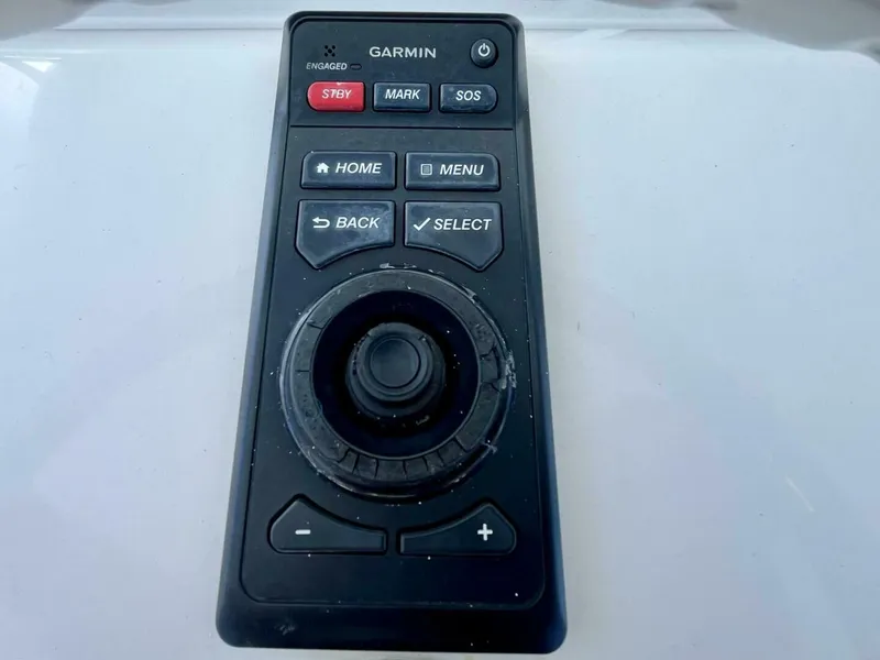 Slide: The Image of Bertram 390 Convertable 2006 - 5770674