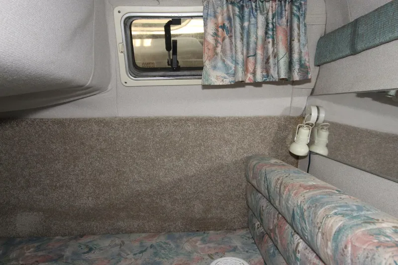 Slide: The Image of Rinker Fiesta Vee 265 1995 - 5718176