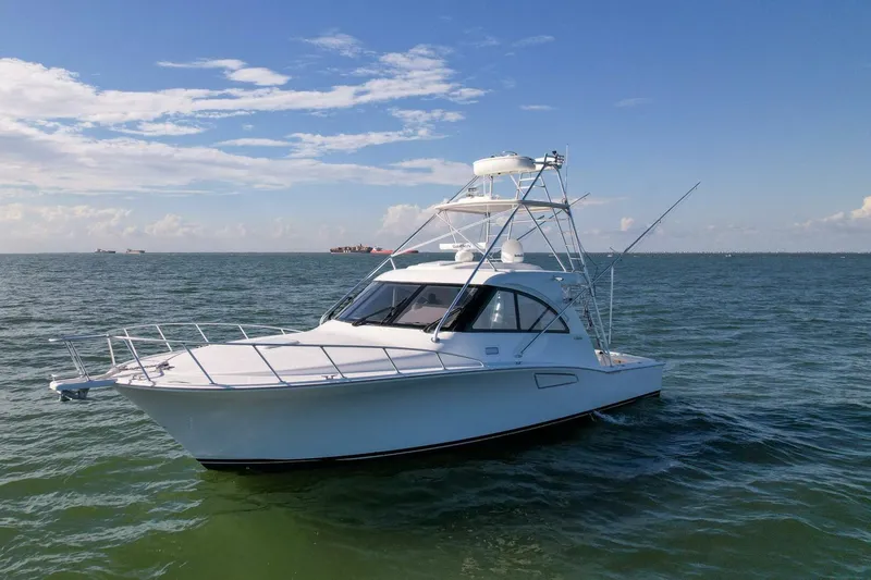 Slide: The Image of 2012 Cabo 40 Express "True Story" - 5718567