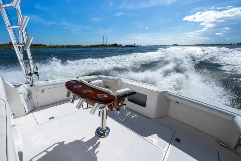 Slide: The Image of 2012 Cabo 40 Express "True Story" - 5718529