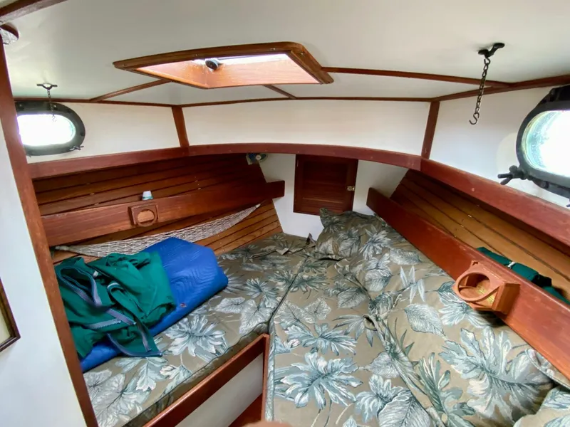 Slide: The Image of Liberty 38 1983 - 5718601