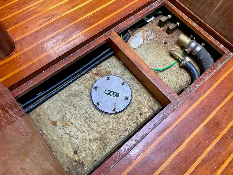 Slide: The Image of Liberty 38 1983 - 5718594