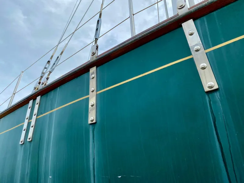 Slide: The Image of Liberty 38 1983 - 5718575