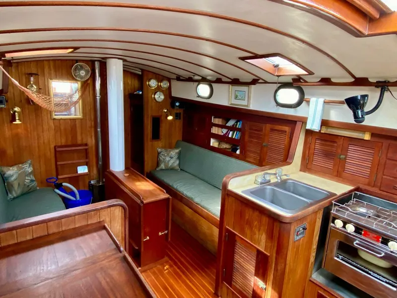 Slide: The Image of Liberty 38 1983 - 5718609