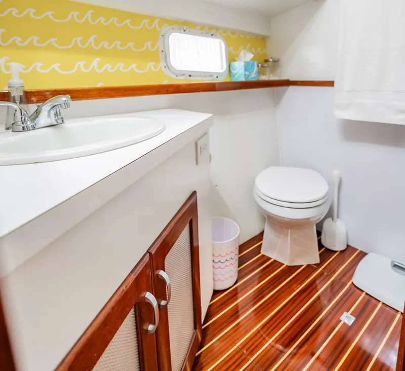 Slide: The Image of Whiticar 62 Convertible 1971 - 5723192