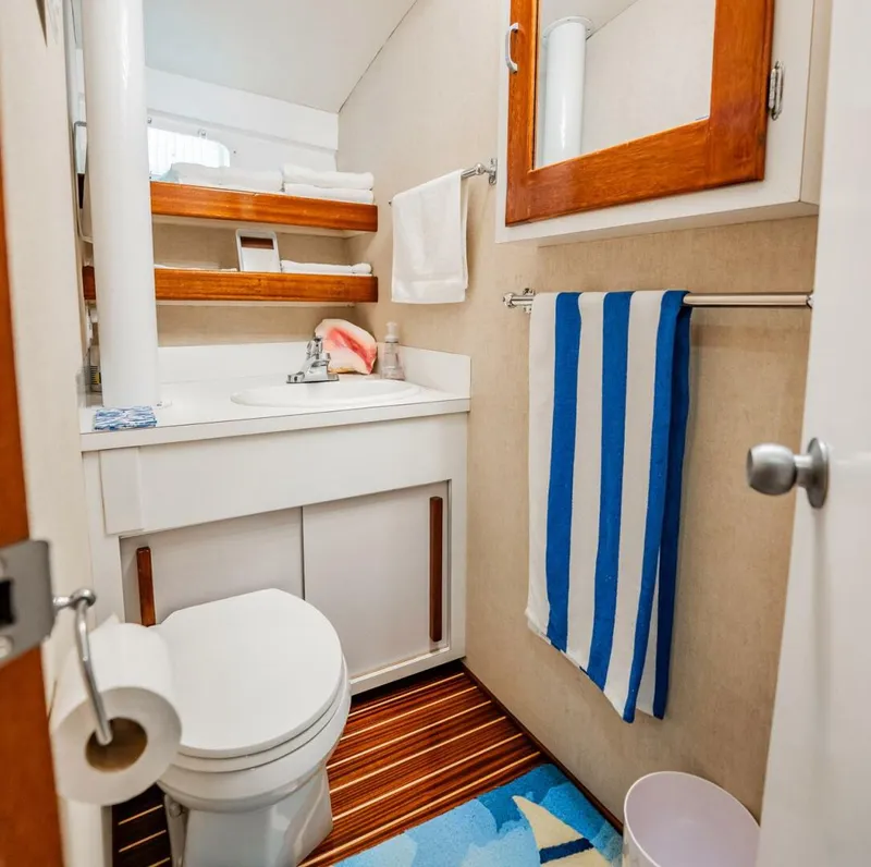 Slide: The Image of Whiticar 62 Convertible 1971 - 5723199