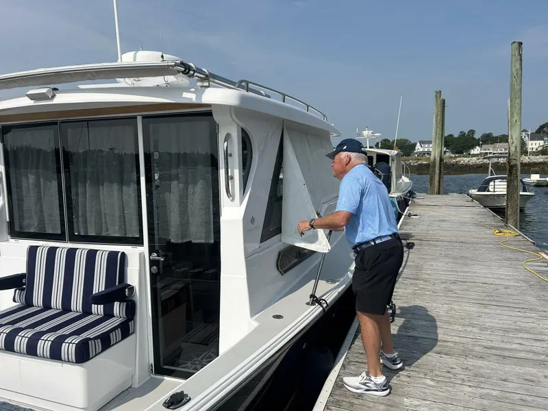 Slide: The Image of True North 34 Outboard Express 2024 - 5719353