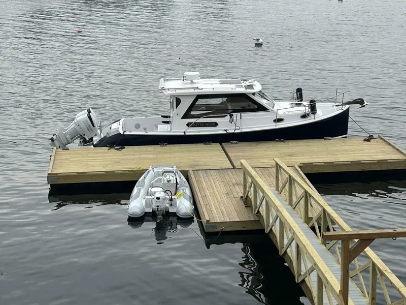 Slide: The Image of True North 34 Outboard Express 2024 - 5719354