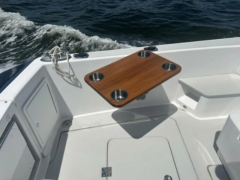 Slide: The Image of True North 34 Outboard Express 2024 - 5719321